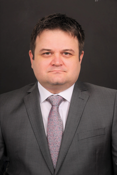 Elegáns öltöny és nyakkendő Elegáns öltöny és nyakkendő, formális férfi divat.