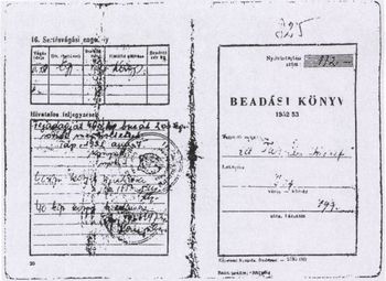 Régi magyar sertésvágási engedély és beadási könyv Régi magyar sertésvágási engedély és beadási könyv hivatalos feljegyzésekkel, nyilvántartási számmal.